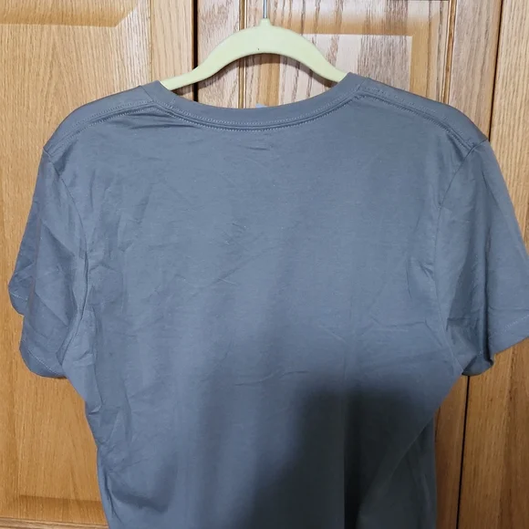 NWT Rose Short Sleeve Size 2XL - Picture 2 of 4